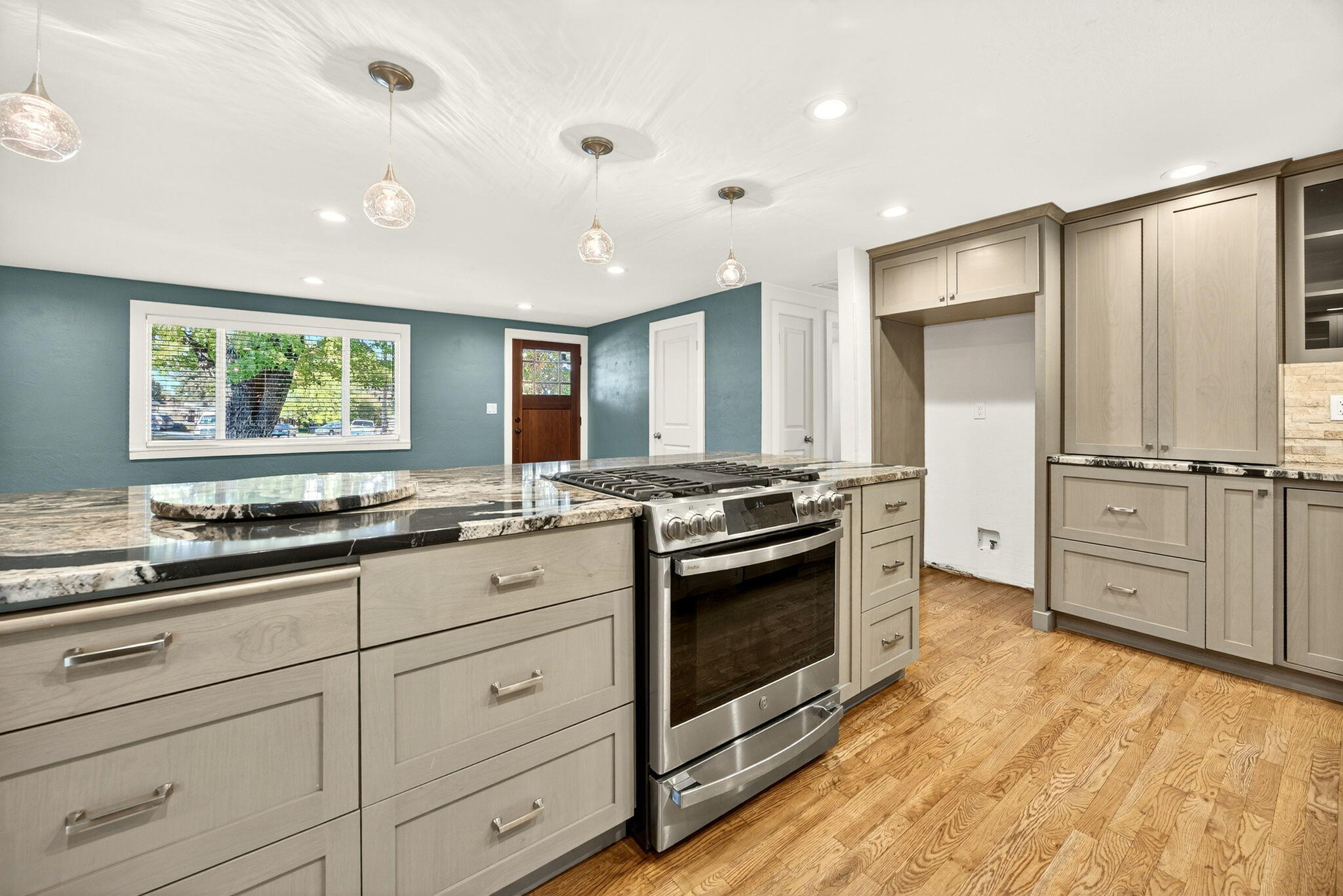 Blossom Hill Terrace Unit No 1 - Residential