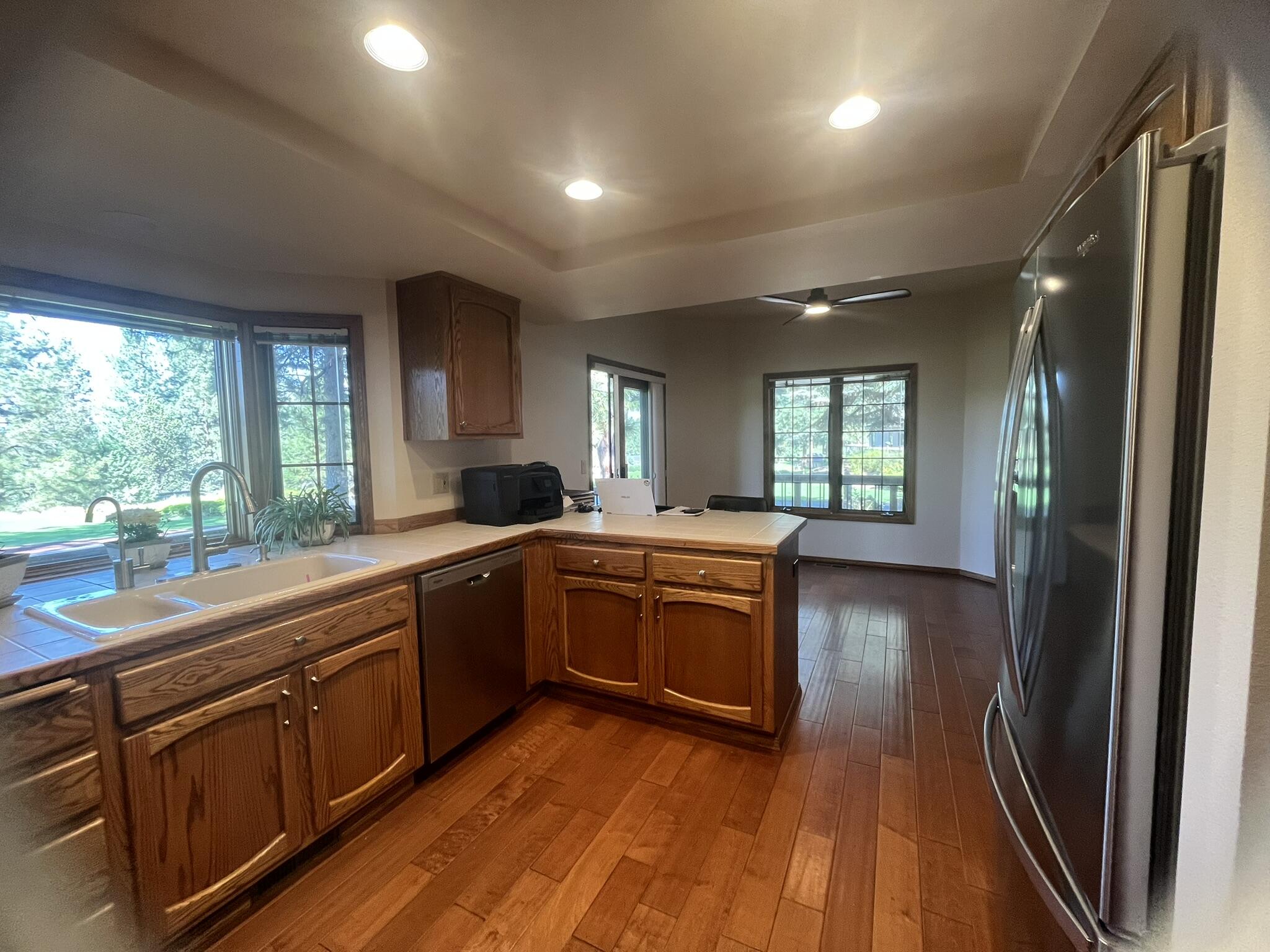 60785 Willow Creek Loop