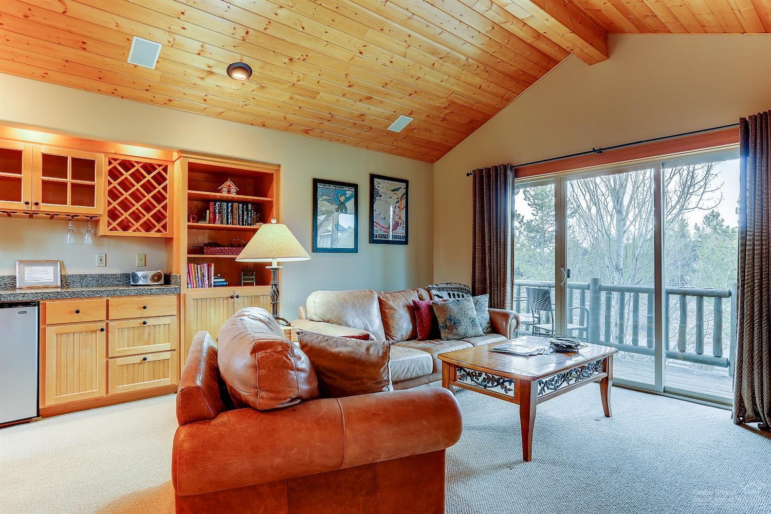 Fairway Point Villag - Residential