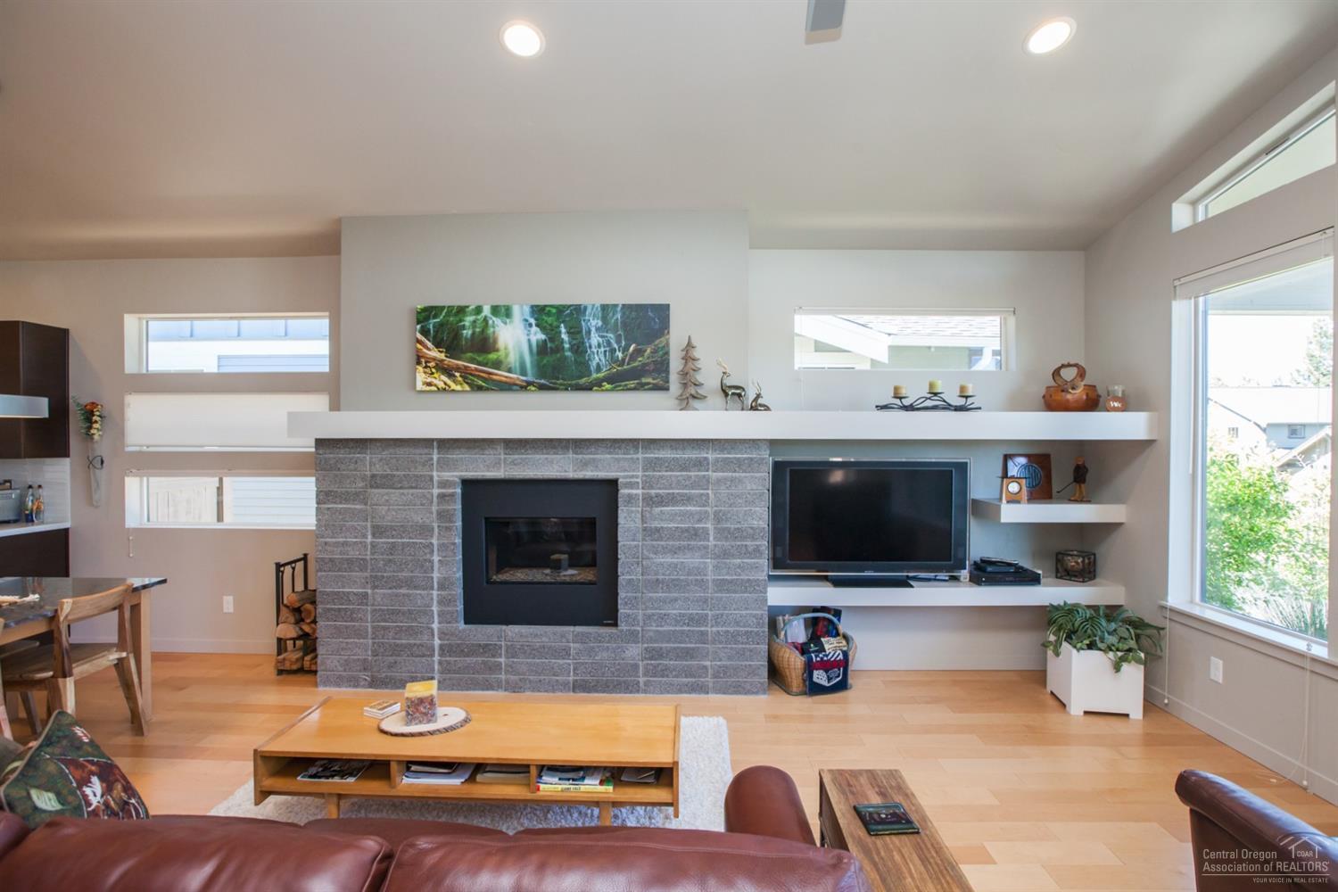 Hidden Hills - Residential