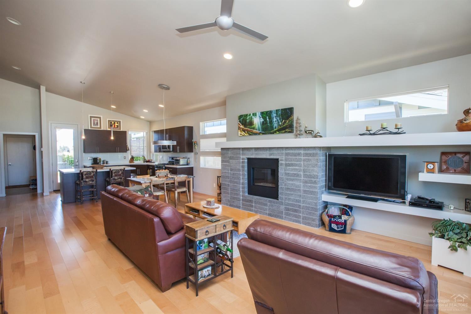 Hidden Hills - Residential