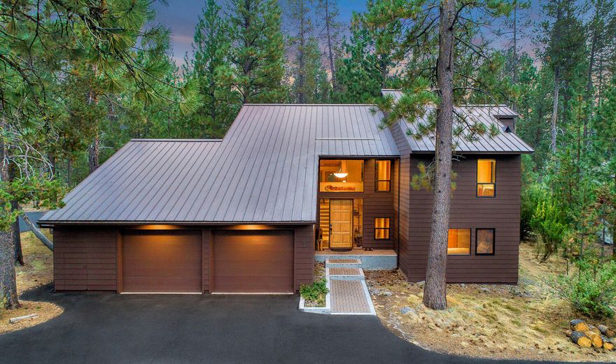 A remarkable opportunity awaits for owner occupiers and investors alike. This 6 bedroom, 4.5 bathroom Classic Sunriver vacation property offers a private setting on a sizable .34 acre lot in the quieter part of Sunriver. THREE PRIMARY SUITES provide each occupant of a multi-generational home, or vacationing families/friends, a sense of privacy and personal space. Add in the other large bedrooms, and enough bathrooms for everyone and you have the perfect recipe for making fabulous memories! The beautifully appointed kitchen with sleek cabinetry, granite countertops and stainless-steel appliances is a chef's delight. The Great Room boasts a tongue and groove vaulted ceiling, a wall of windows to let in the light, and a resplendent stone wood-burning fireplace. Step out onto the spacious decking to dine outdoors. The outdoor hot tub is refreshing in the summer and toasty in the winter. All said, this property is a fantastic home with plenty of space for everyone (SLEEPS 16).