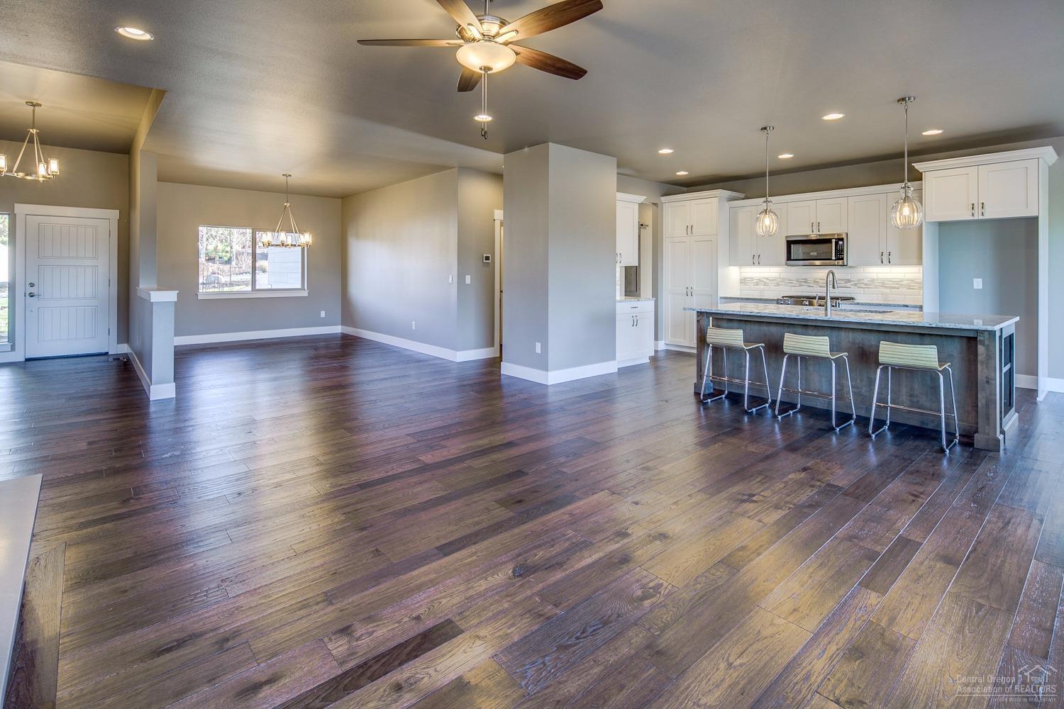 Eagle Crest - Residential