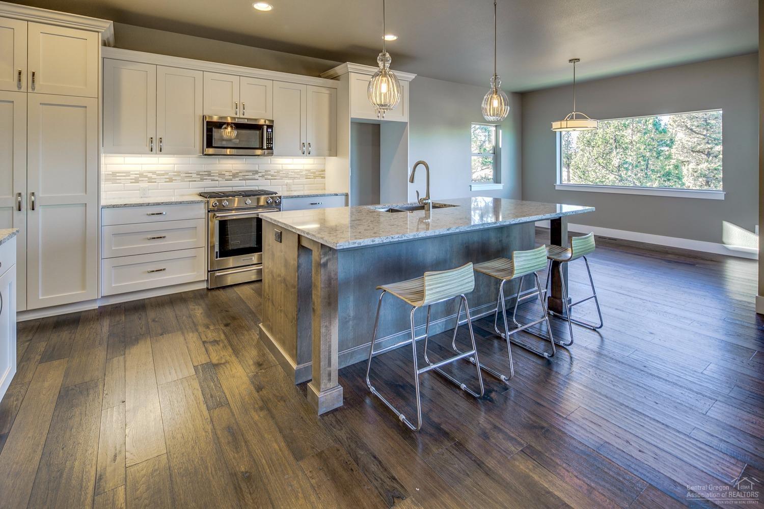 Eagle Crest - Residential