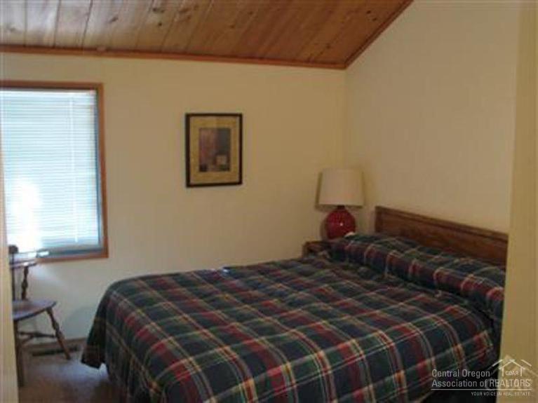 Ranch Cabins - Residential