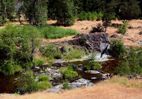 Tiny photo for 11178 E Evans Creek Road, Rogue River, OR 97537 (MLS # 220224840)