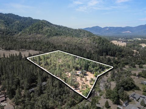 Tiny photo for 11178 E Evans Creek Road, Rogue River, OR 97537 (MLS # 220224840)