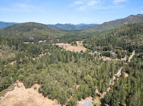 Tiny photo for 11178 E Evans Creek Road, Rogue River, OR 97537 (MLS # 220224840)