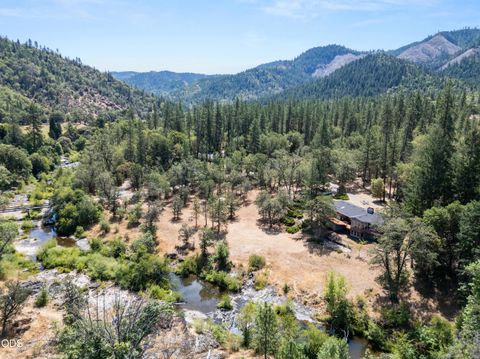 Tiny photo for 11178 E Evans Creek Road, Rogue River, OR 97537 (MLS # 220224840)