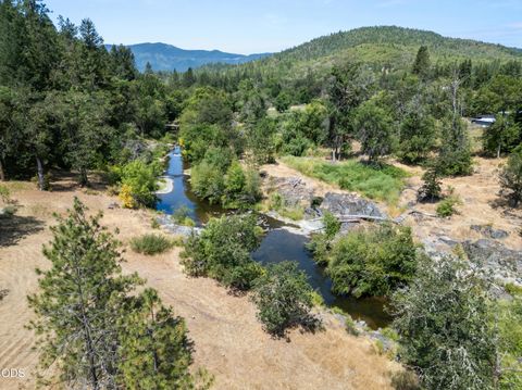 Tiny photo for 11178 E Evans Creek Road, Rogue River, OR 97537 (MLS # 220224840)
