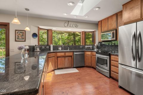 Tiny photo for 11178 E Evans Creek Road, Rogue River, OR 97537 (MLS # 220224840)