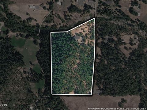 Tiny photo for 11178 E Evans Creek Road, Rogue River, OR 97537 (MLS # 220224840)