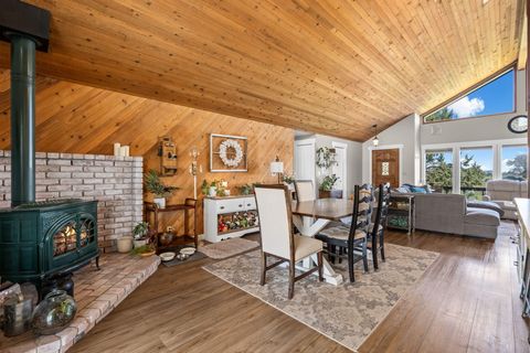 Tiny photo for 4050 SW Highland Avenue, Redmond, OR 97756 (MLS # 220221734)