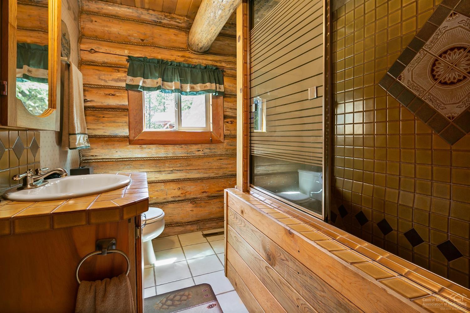 Roberts' River Acres - Residential