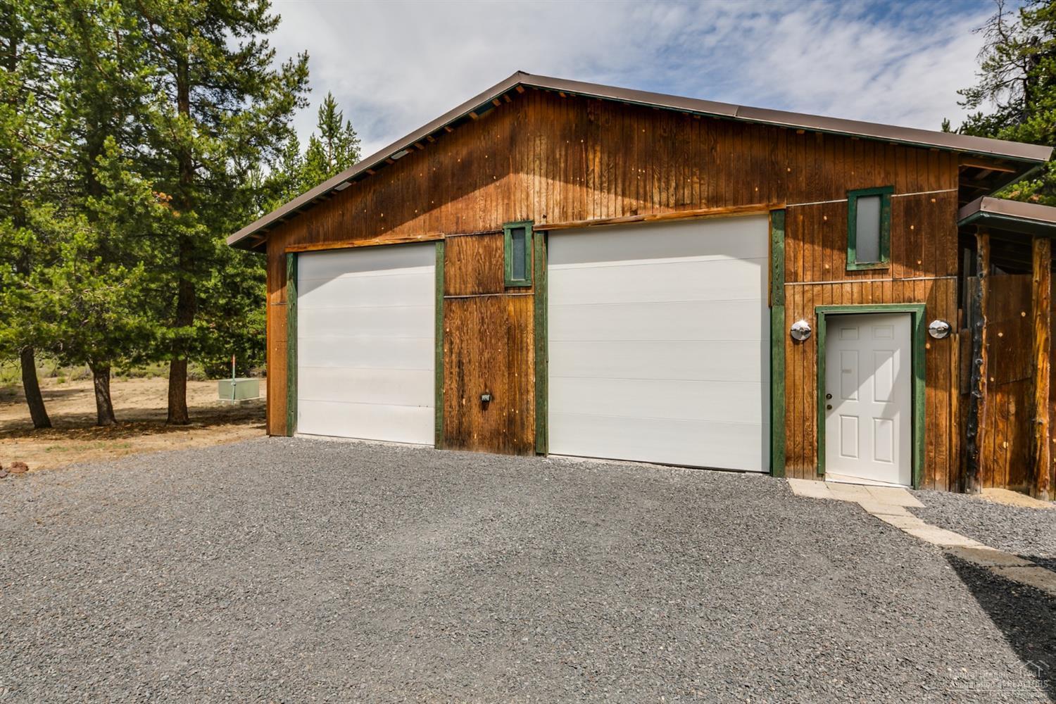 Roberts' River Acres - Residential