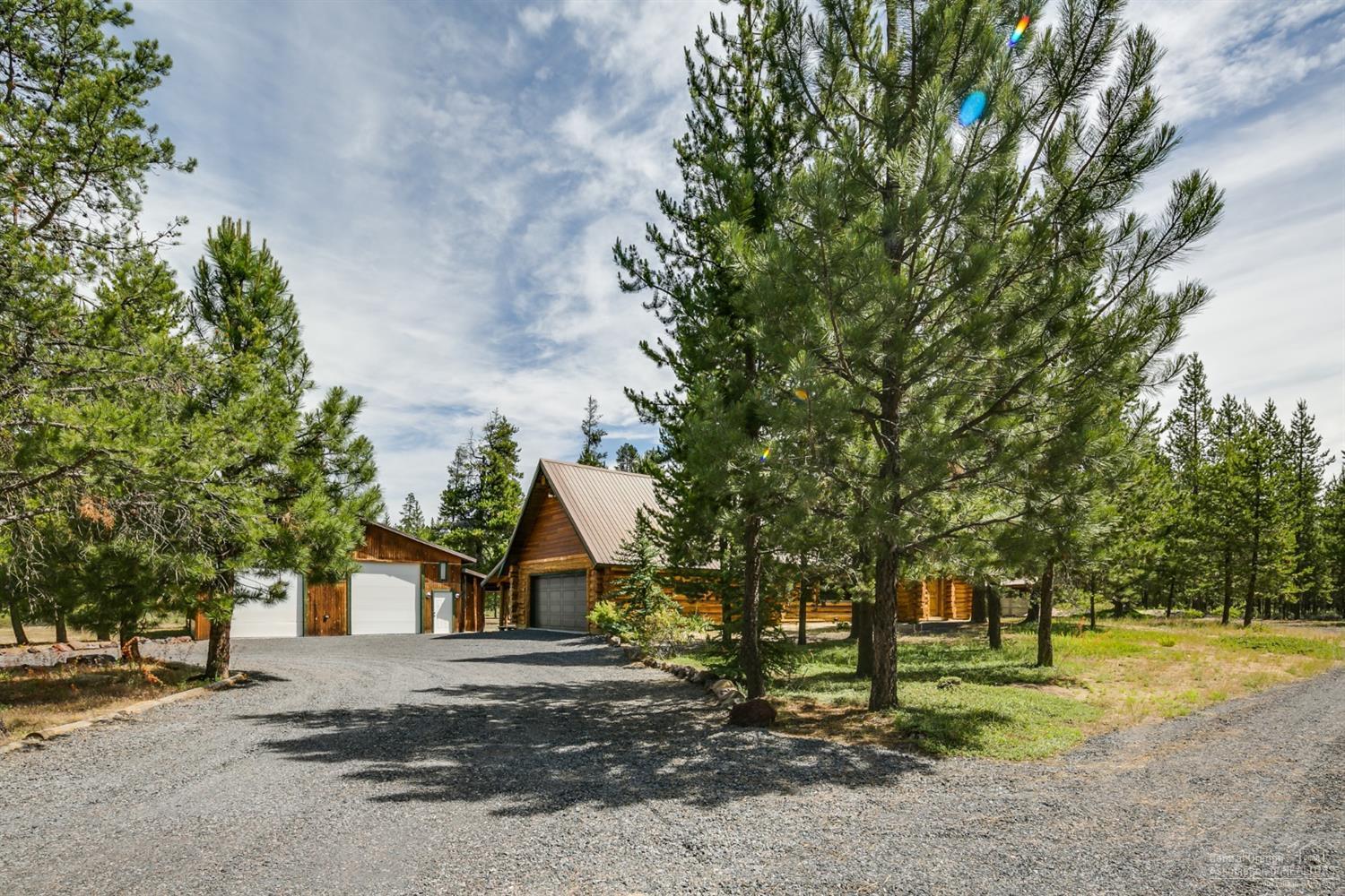 Roberts' River Acres - Residential