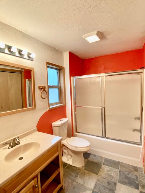 Tiny photo for 54896 Huntington Road, Bend, OR 97707 (MLS # 220210618)