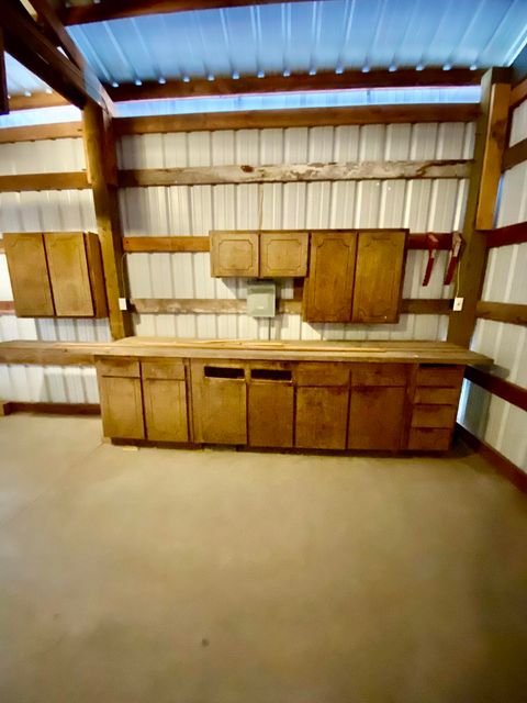 Tiny photo for 54896 Huntington Road, Bend, OR 97707 (MLS # 220210618)