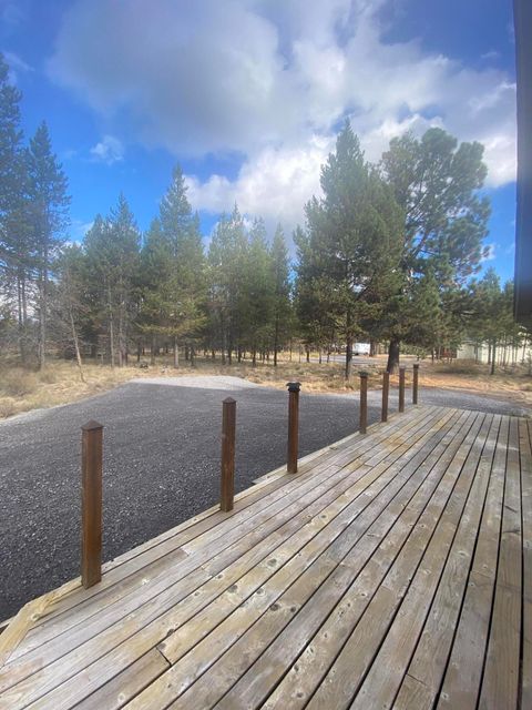 Tiny photo for 54896 Huntington Road, Bend, OR 97707 (MLS # 220210618)