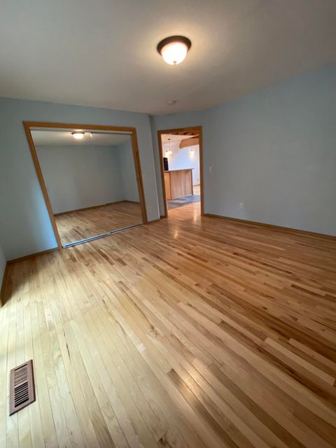 Tiny photo for 54896 Huntington Road, Bend, OR 97707 (MLS # 220210618)