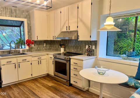 Tiny photo for 1466 Glenwood Drive, Brookings, OR 97415 (MLS # 220226858)