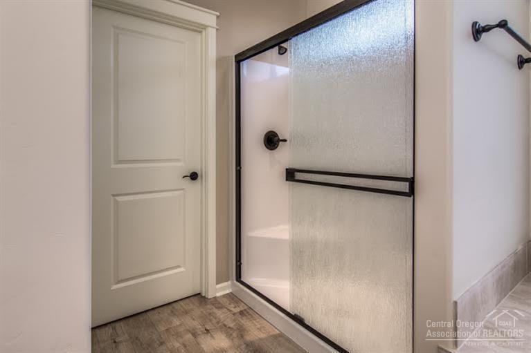 Lava Ridges - Residential