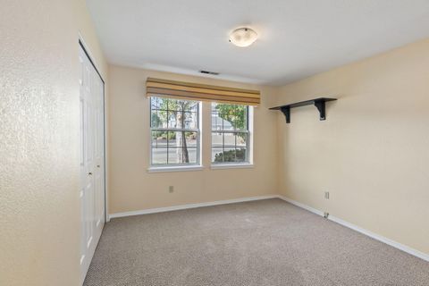 Tiny photo for 2203 NW Juliet Lane, Grants Pass, OR 97526 (MLS # 220210826)