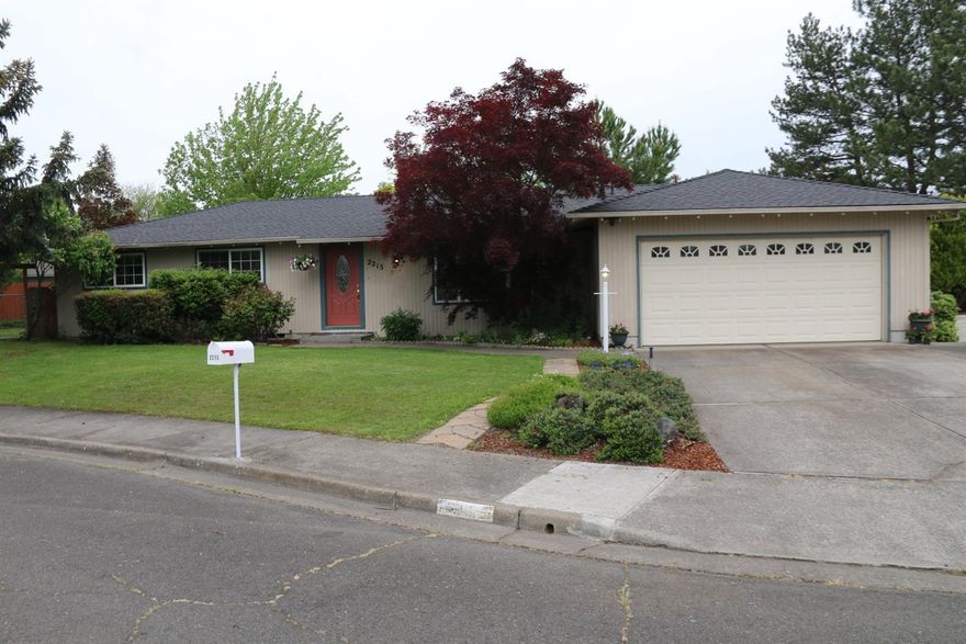 Charming home with tremendous curb appeal located in a prime position in the well maintained Cul-de-sac. Large RV parking area. Beautiful tile and wood laminate flooring with new carpet and paint. Treed backyard with hot tub and covered patio. new stainless steel appliances in kitchen which includes dishwasher, range/oven, combination. Ideal location close to shopping, restaurants, and schools.