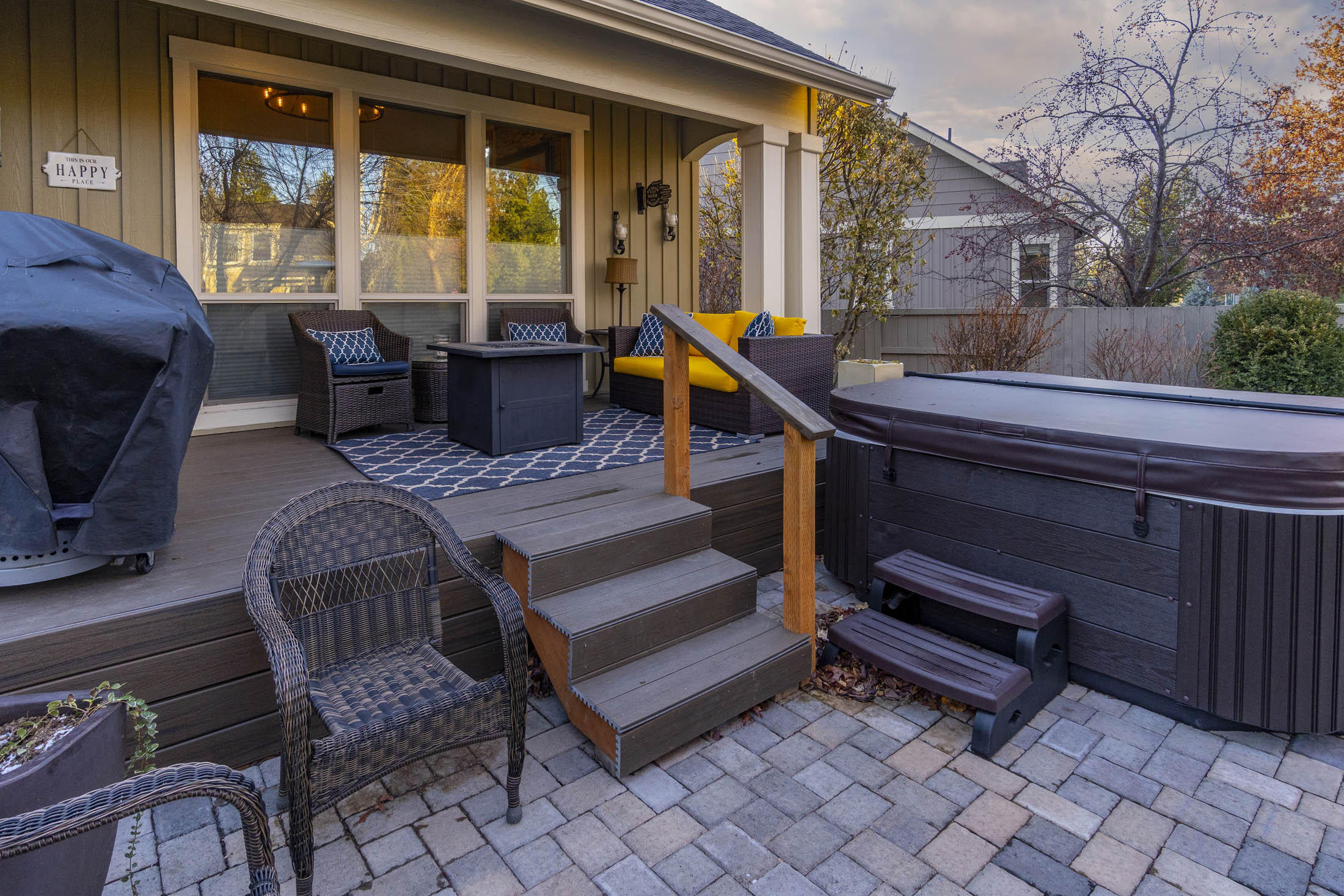 River Rim - Residential