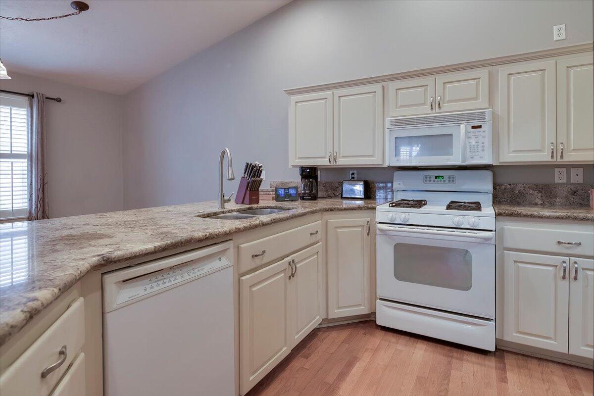 Stoneridge Terrace - Residential