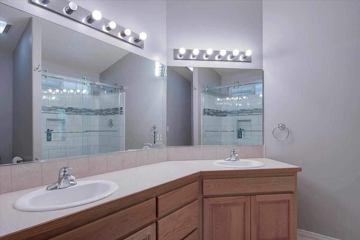 Stoneridge Terrace - Residential