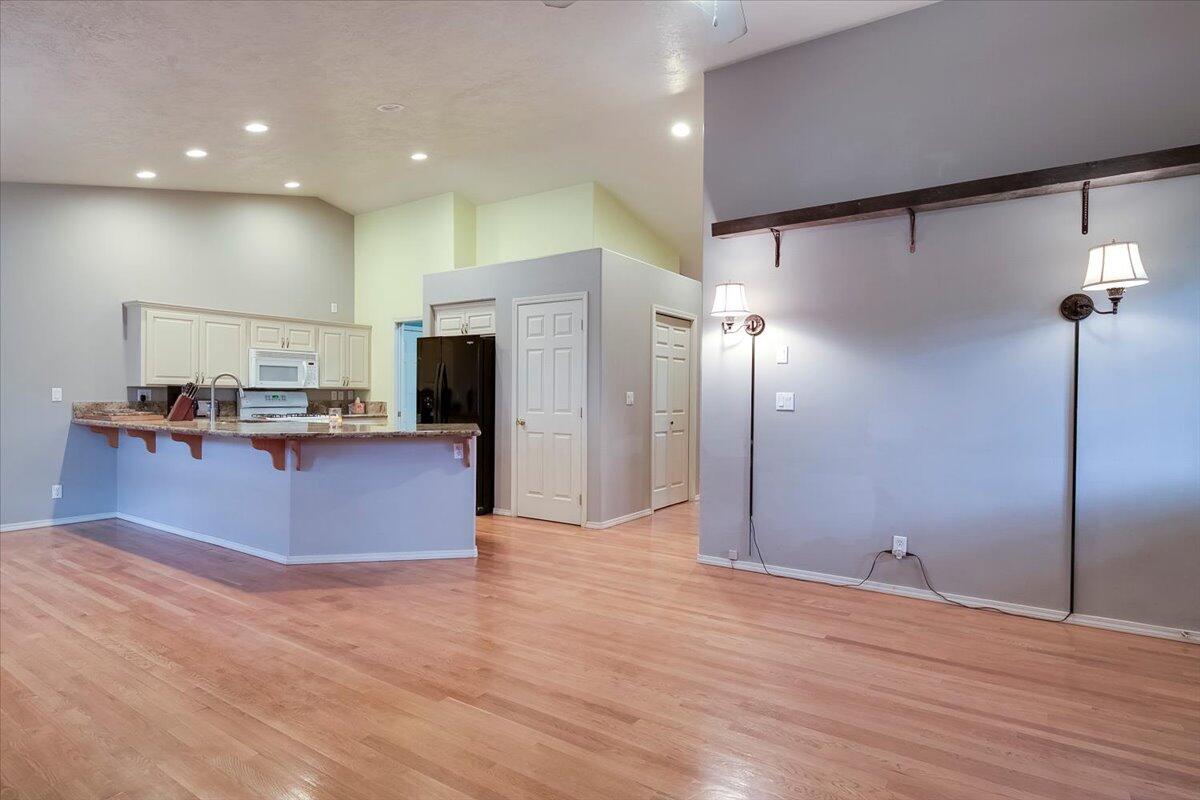 Stoneridge Terrace - Residential