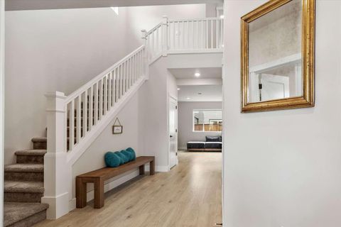 Tiny photo for 21512 SE Etna Place, Bend, OR 97702 (MLS # 220217352)