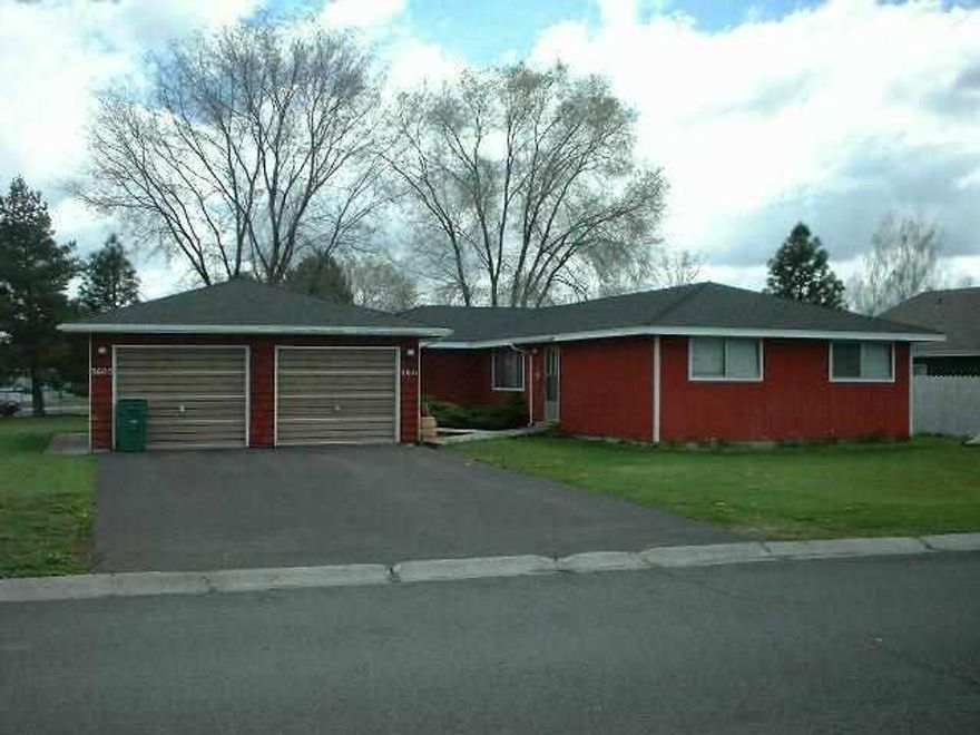 3605 Is Carole Coble W8820440 H 8835246,,3611 Robert Streed Needs To Be Posted, 3604 Rents $495,,3611 Rents 475, Have Single Car Garages And Large Lot