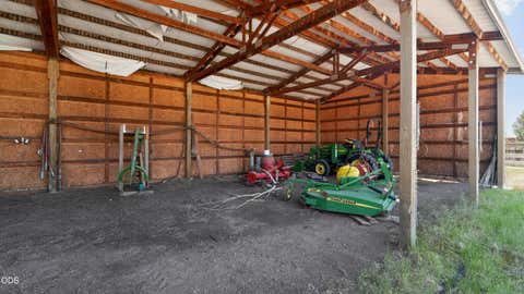 Tiny photo for 18203 Fadjur Lane, Sisters, OR 97759 (MLS # 220223207)