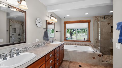 Tiny photo for 18203 Fadjur Lane, Sisters, OR 97759 (MLS # 220223207)