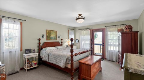 Tiny photo for 18203 Fadjur Lane, Sisters, OR 97759 (MLS # 220223207)