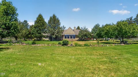 Tiny photo for 18203 Fadjur Lane, Sisters, OR 97759 (MLS # 220223207)