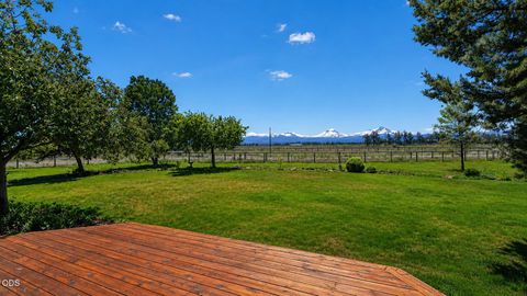 Tiny photo for 18203 Fadjur Lane, Sisters, OR 97759 (MLS # 220223207)