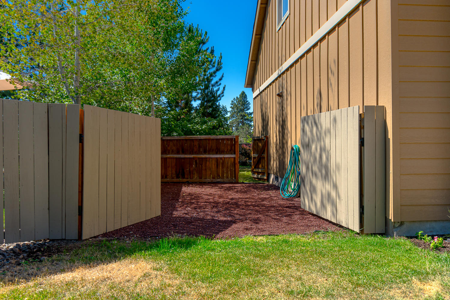 River Rim - Residential