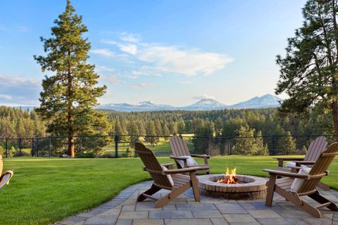 Tiny photo for 16465 Suntree Lane, Sisters, OR 97759 (MLS # 220203639)