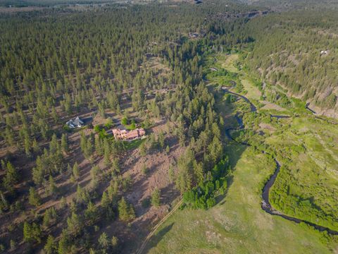 Tiny photo for 16465 Suntree Lane, Sisters, OR 97759 (MLS # 220203639)
