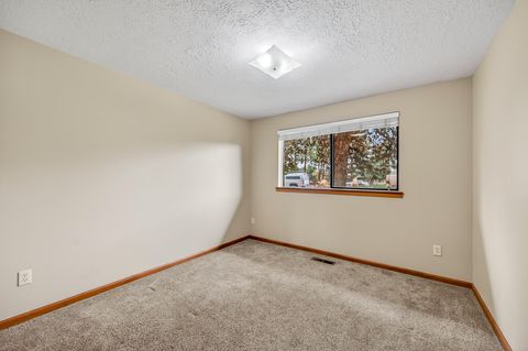 Tiny photo for 2747 SW 23rd Street, Redmond, OR 97756 (MLS # 220219402)