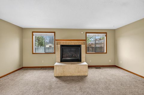Tiny photo for 2747 SW 23rd Street, Redmond, OR 97756 (MLS # 220219402)