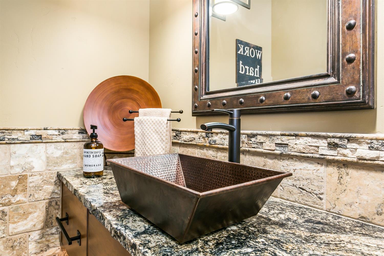 Broken Top - Residential