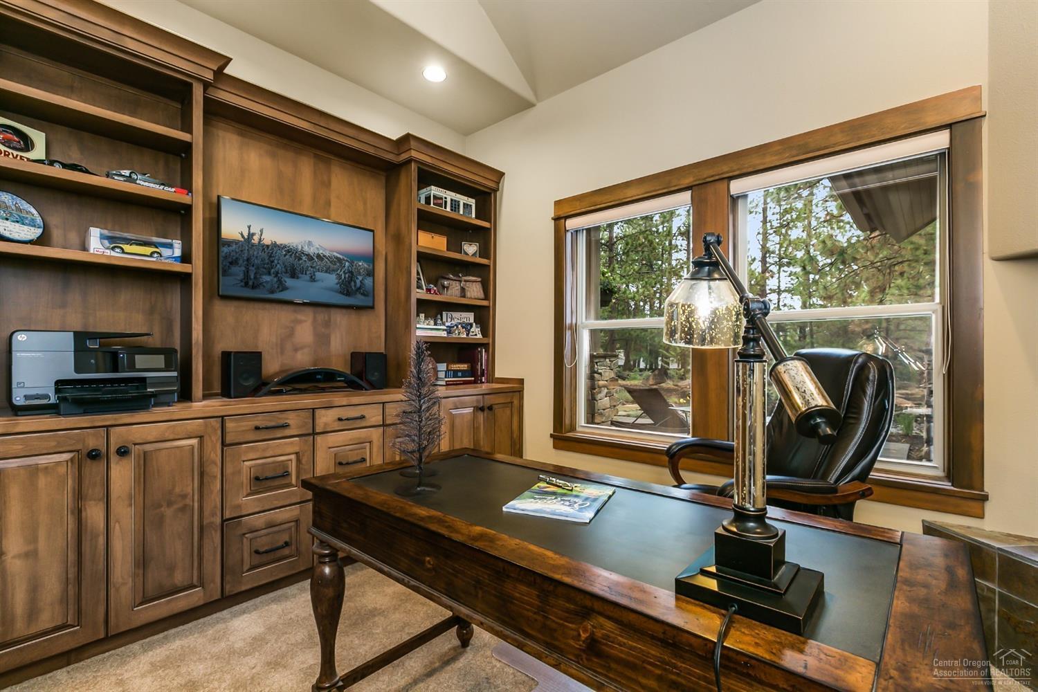 Broken Top - Residential