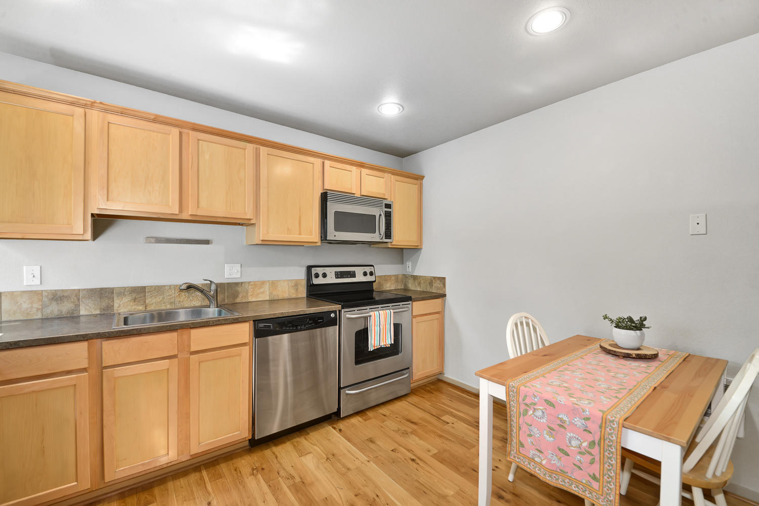 Elk Ridge Condo - Residential