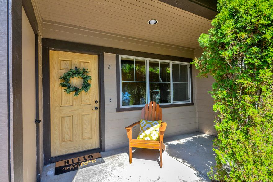 Darling Elk Ridge Condominium! Three bedrooms + office in a great location on the West side! High ceilings, open floorplan and 2 full bathrooms. Walk to shops, college, eateries, trails and more! Deeded parking spot (lots of street parking and some guest spots also!) plus extra storage & fitness room. HOA covers utilities (minus electric and internet) garbage, landscaping, exterior maintenance, snow removal. Please see the 3D walk through!