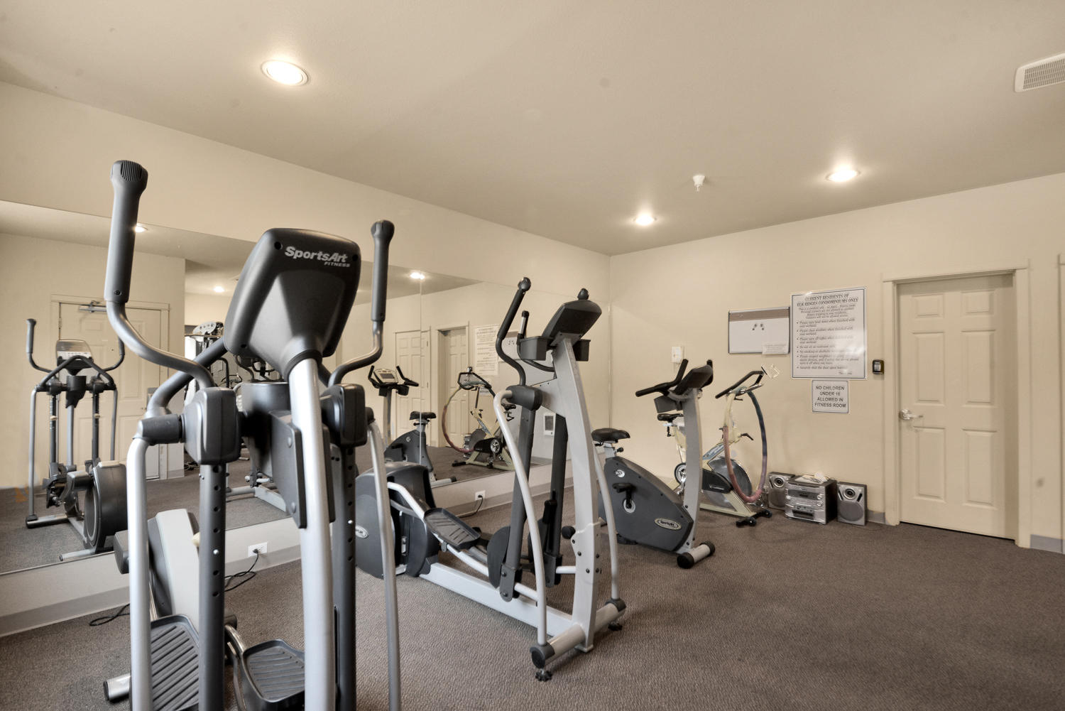 Elk Ridge Condo - Residential