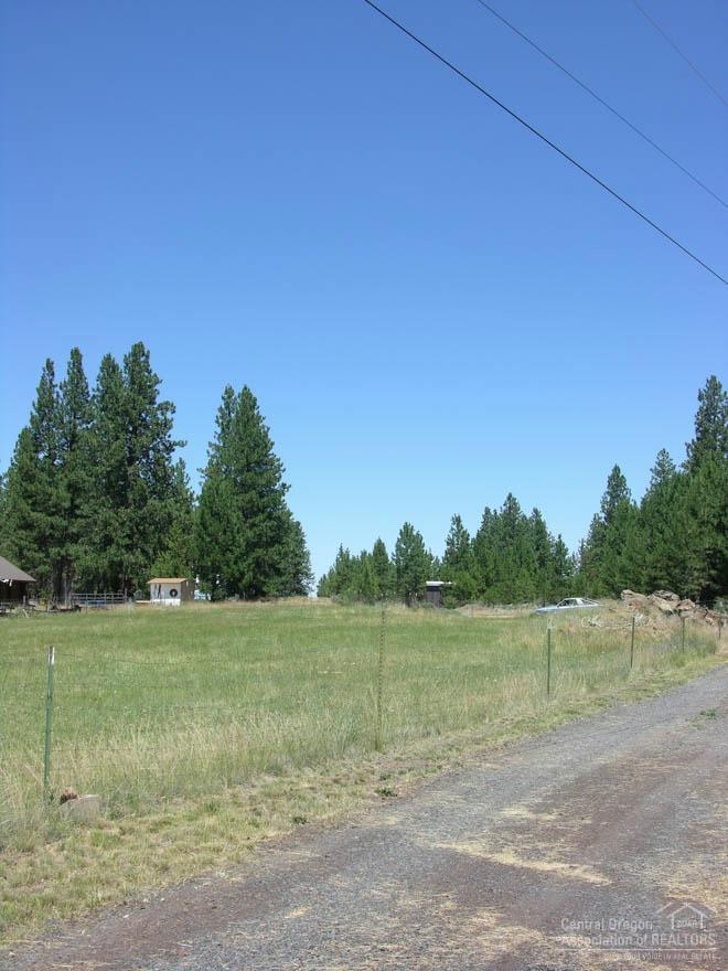 Deschutes RiverWoods - Land